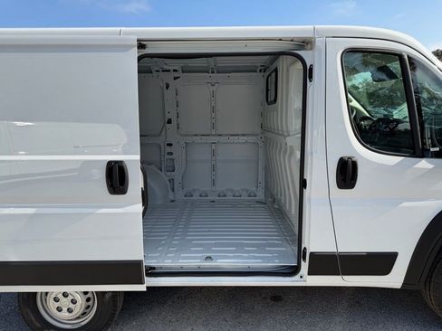 New 2026 RAM ProMaster 1500 w/ Convenience Group FWD image 22