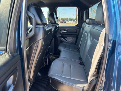 Used 2022 RAM 1500 Tradesman w/ Tradesman Group image 13