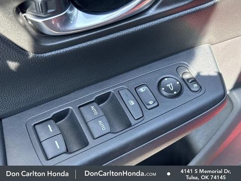 Used 2025 Honda CR-V Sport image 12