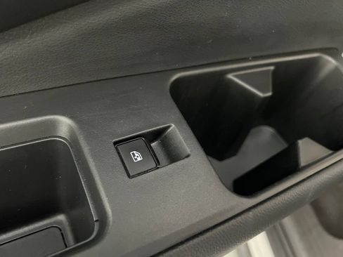 Used 2024 Nissan Pathfinder SV FWD image 20