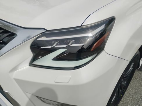 Used 2021 Lexus GX 460 Premium image 30