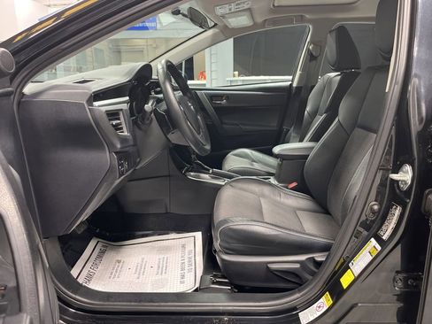 Used 2014 Toyota Corolla S w/ Driver Convenience Package FWD image 12
