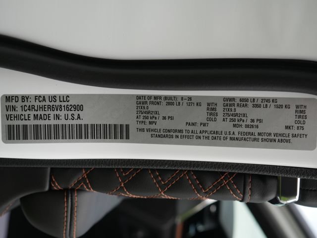 New 2027 Jeep Grand Cherokee Summit AWD/4WD image 22