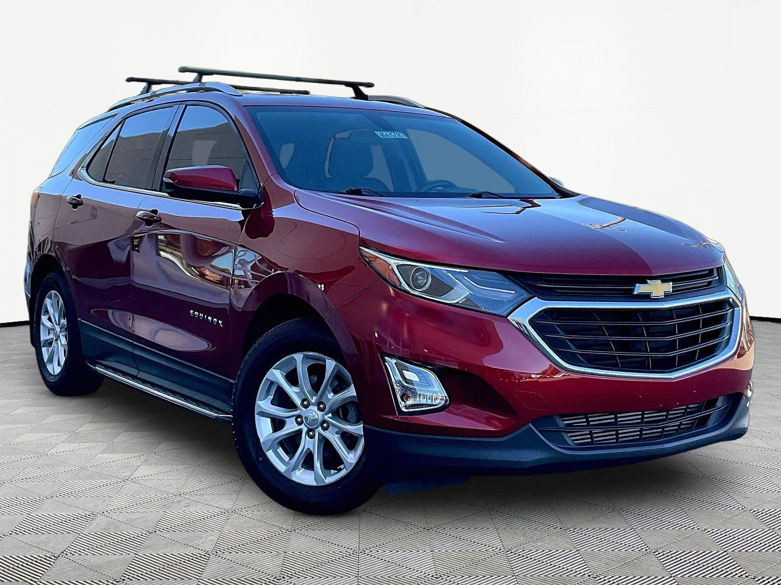 Used 2019 Chevrolet Equinox LT FWD image 3