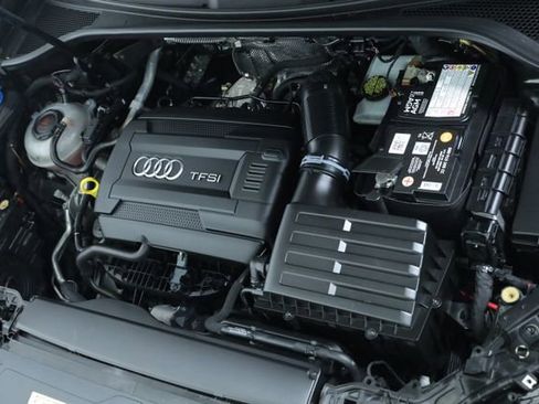 Used 2019 Audi Q3 2.0T Premium Plus image 9