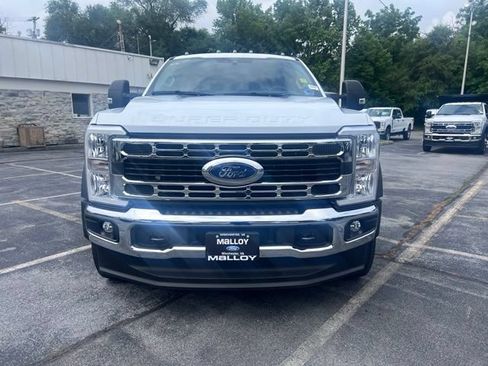 New 2026 Ford F450 XL w/ XL Chrome Package AWD/4WD image 2