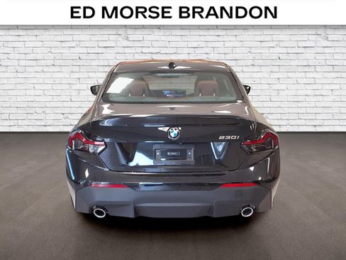 Used 2025 BMW 230i Coupe w/ Convenience Package RWD image 4