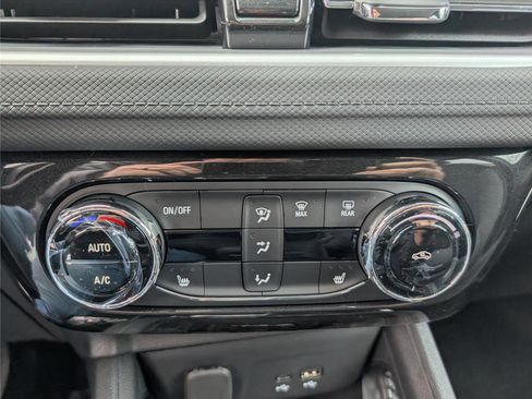 New 2026 Chevrolet TrailBlazer LT w/ Convenience Package image 25