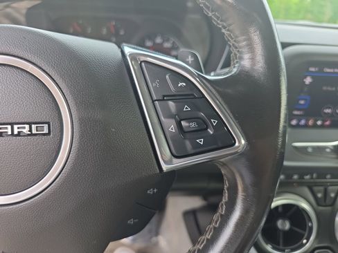 Used 2023 Chevrolet Camaro LT RWD image 21