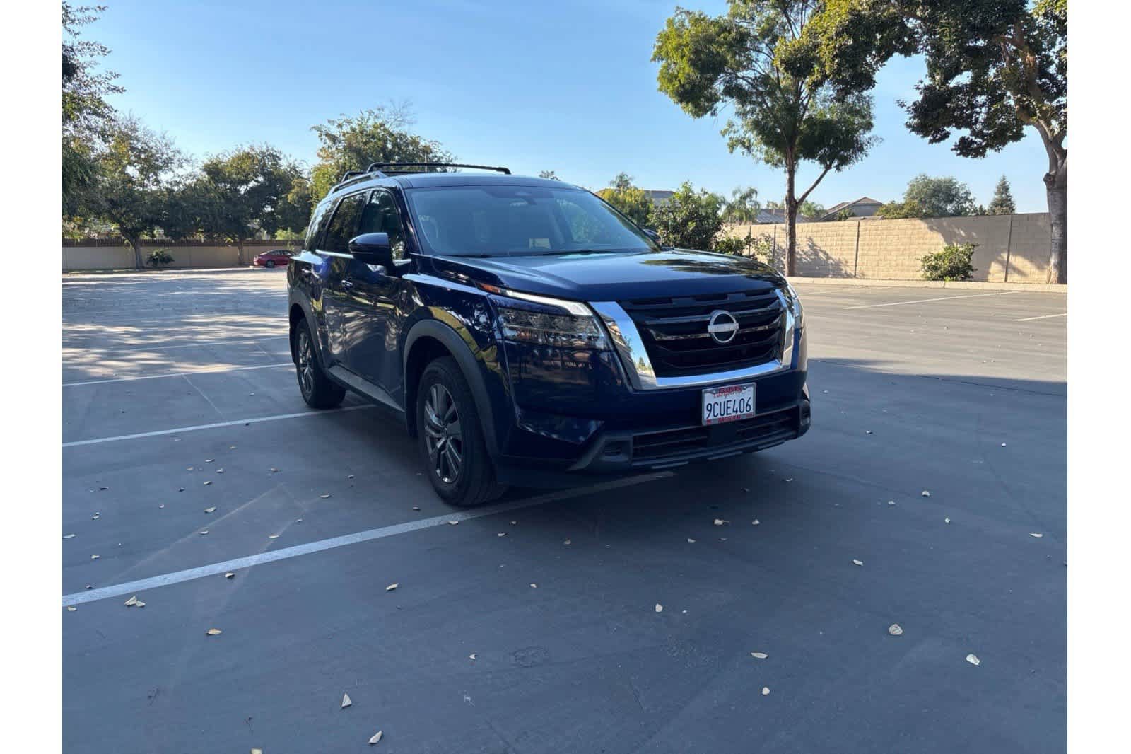 Certified 2022 Nissan Pathfinder SV FWD image 9