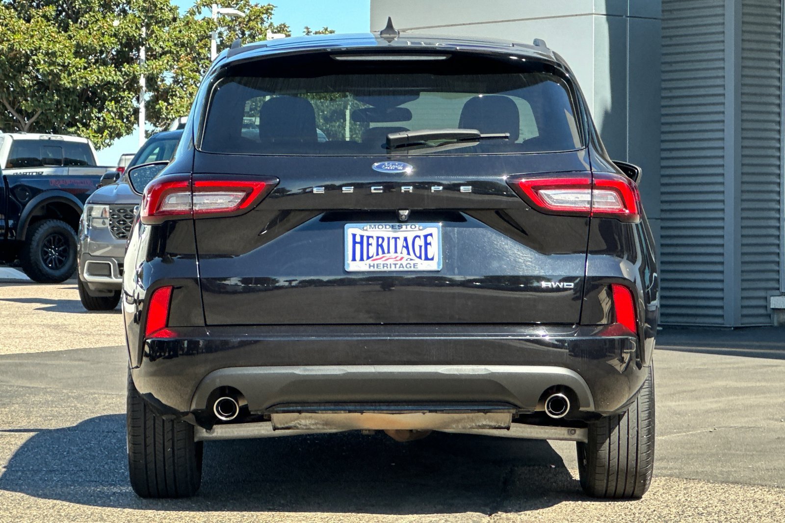 Used 2024 Ford Escape ST-Line AWD/4WD image 5