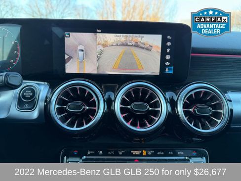 Used 2022 Mercedes-Benz GLB 250 4MATIC image 12