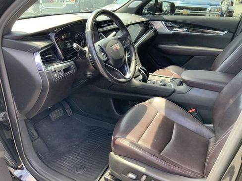 Used 2021 Cadillac XT6 Premium Luxury AWD/4WD image 30