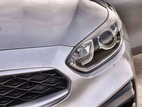 Used 2021 Kia Forte LXS image 24