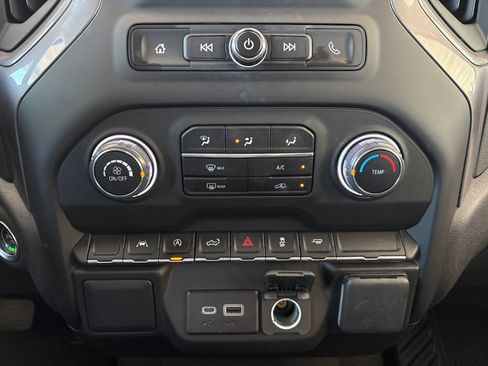 Used 2023 Chevrolet Silverado 1500 Custom RWD image 21