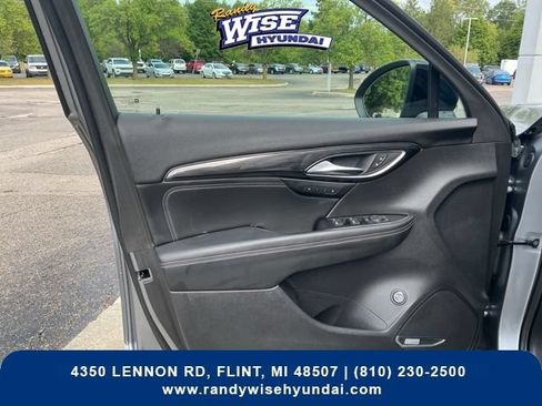 Used 2022 Buick Envision Essence w/ Technology Package I FWD image 16