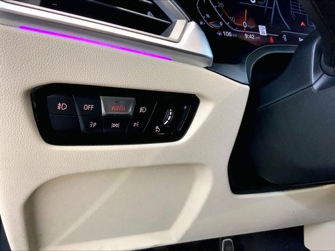 Used 2023 BMW 430i xDrive Coupe w/ M Sport Package image 35