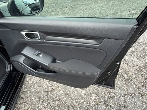 Used 2023 Honda Civic Sport image 15