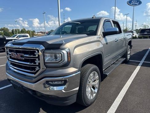 Used 2017 GMC Sierra 1500 SLT w/ SLT Premium Package AWD/4WD image 2