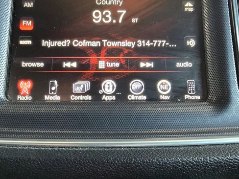 Used 2016 Dodge Challenger R/T Scat Pack w/ Leather Interior Group image 29