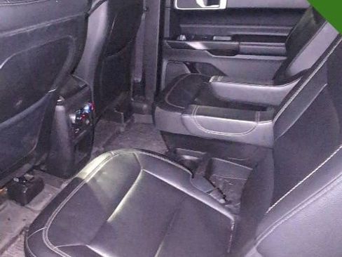 Used 2020 Ford Explorer XLT w/ Equipment Group 202A image 16