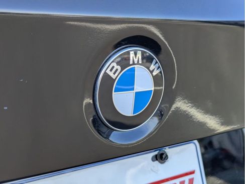 Used 2015 BMW 320i Sedan image 8