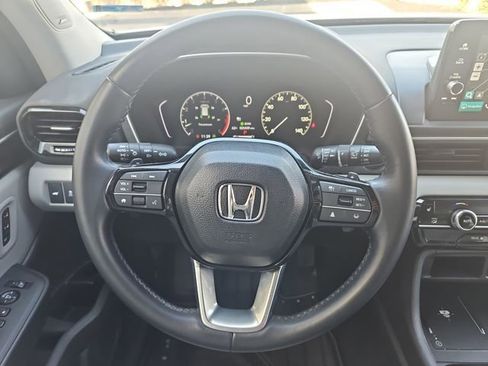 Certified 2024 Honda Pilot Touring image 14