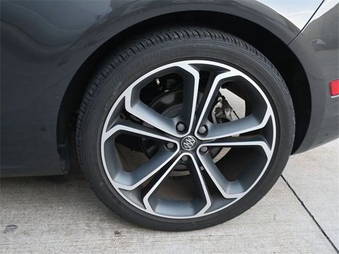 Used 2016 Buick Cascada Premium image 6