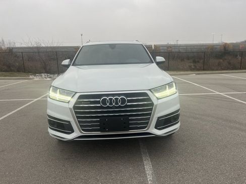 Used 2019 Audi Q7 3.0T Premium Plus w/ Premium Plus Package image 2
