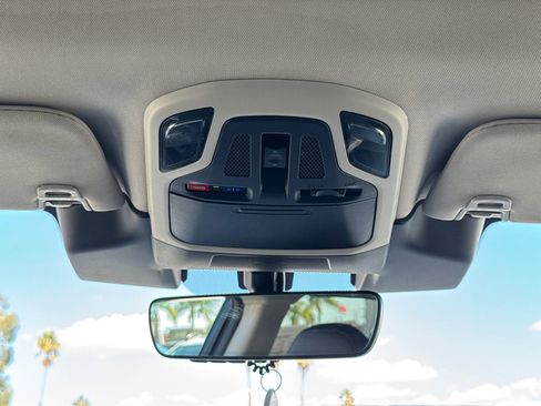 Used 2023 Subaru Outback Limited image 14