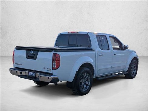 Used 2018 Nissan Frontier SL AWD/4WD image 5