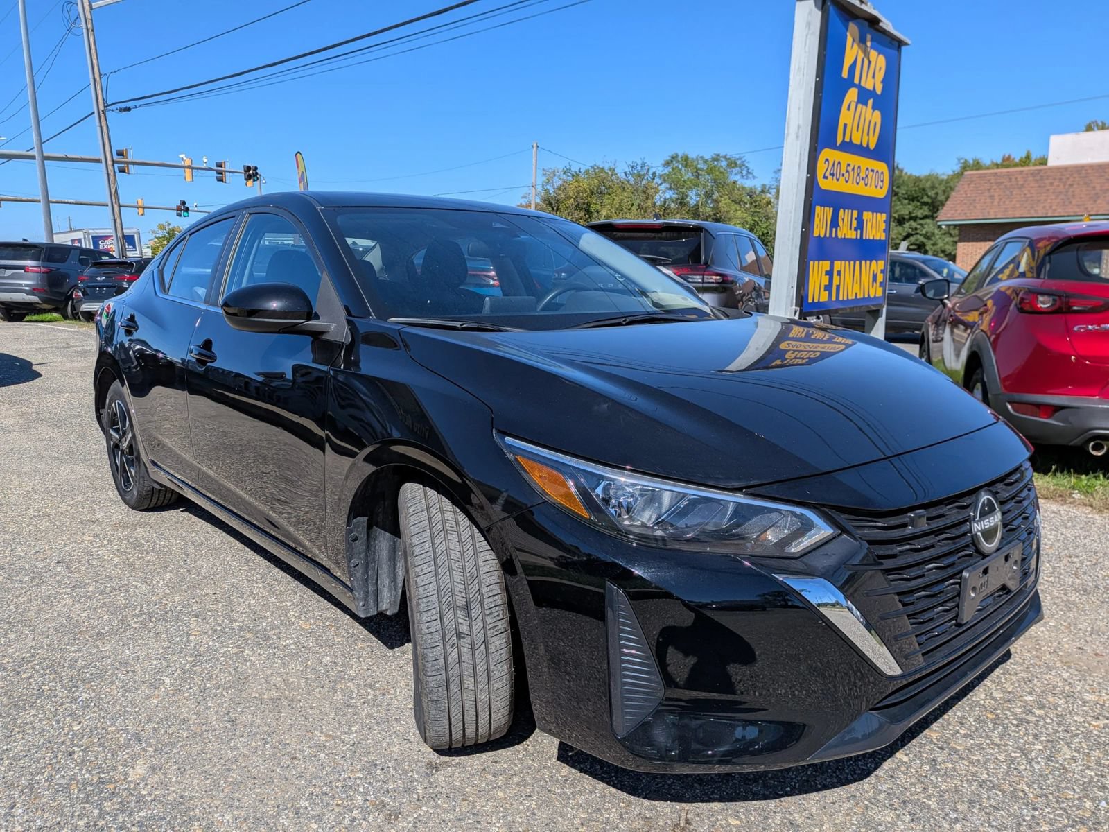 Used 2025 Nissan Sentra SV FWD image 8