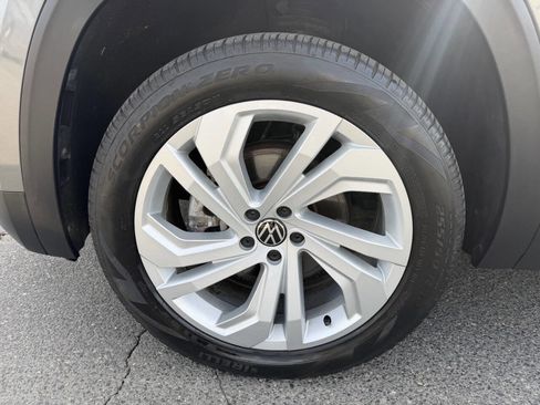Used 2021 Volkswagen Atlas SE w/ Panoramic Sunroof Package AWD/4WD image 15