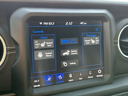 Certified 2023 Jeep Wrangler Sahara w/ Cold Weather Group image 19