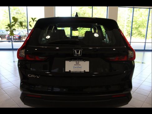 Certified 2024 Honda CR-V LX image 6