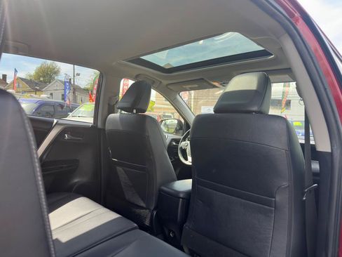 Used 2018 Toyota RAV4 Limited w/ All Weather Liner Package AWD/4WD image 15
