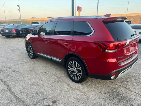 Used 2018 Mitsubishi Outlander LE FWD image 8