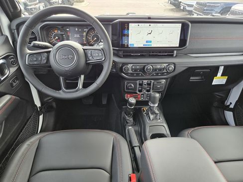 New 2026 Jeep Wrangler Unlimited Rubicon AWD/4WD image 13