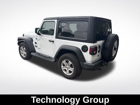 Used 2022 Jeep Wrangler Sport S image 4
