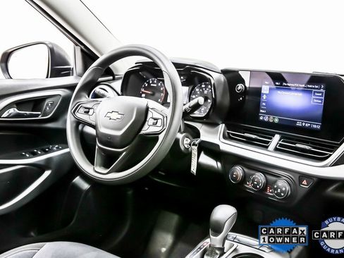 Used 2025 Chevrolet Trax LS w/ LS Convenience Package image 20