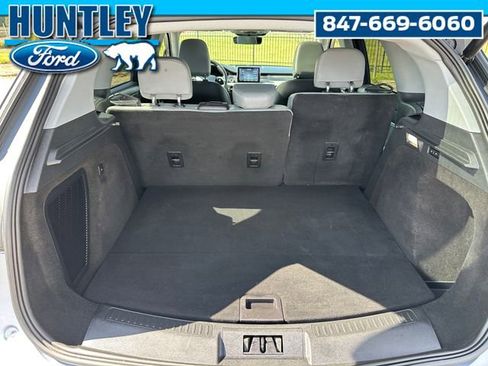 Used 2022 Lincoln Corsair Grand Touring image 13