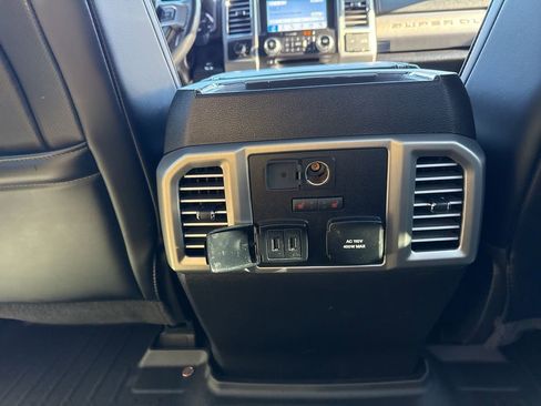 Used 2018 Ford F450 Platinum w/ Platinum Ultimate Package image 17