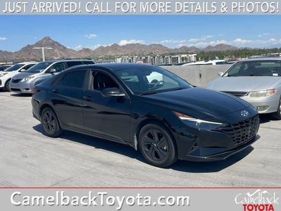 Used 2023 Hyundai Elantra SEL