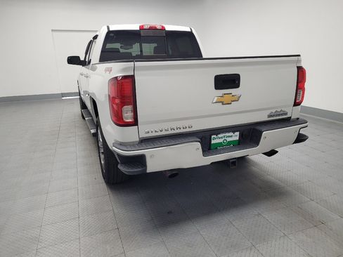 Used 2017 Chevrolet Silverado 1500 High Country AWD/4WD image 6