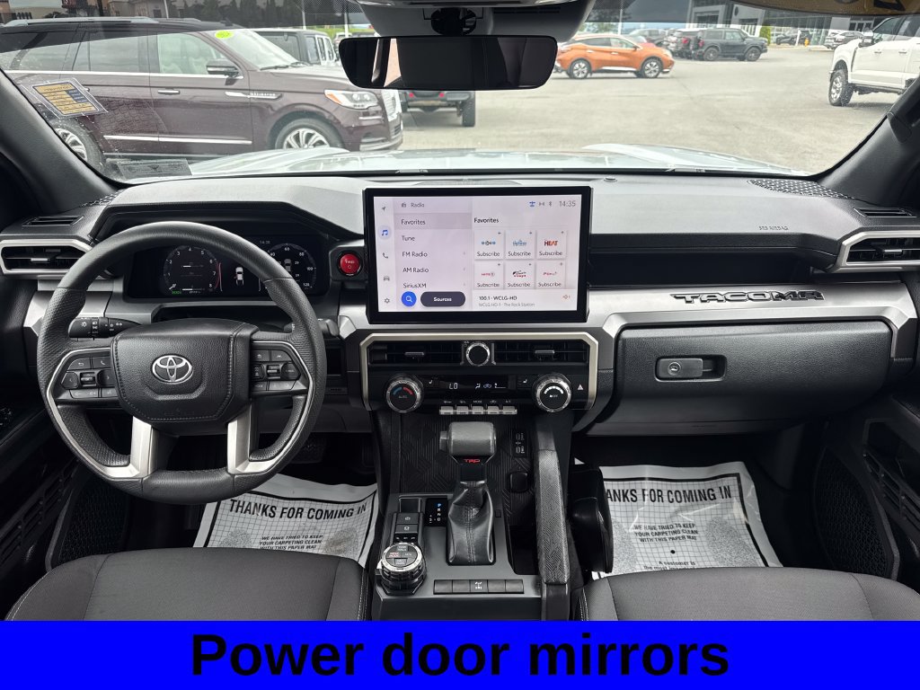 Used 2025 Toyota Tacoma TRD Off-Road AWD/4WD image 11