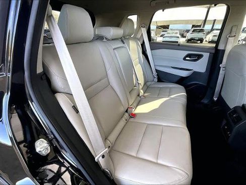 Certified 2024 Nissan Rogue SL w/ SL Premium Package image 20