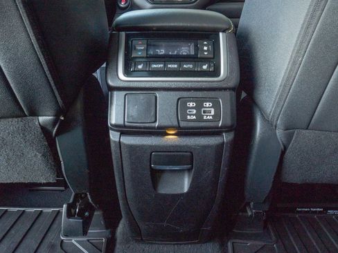 Used 2023 Subaru Ascent Onyx Edition Limited image 19