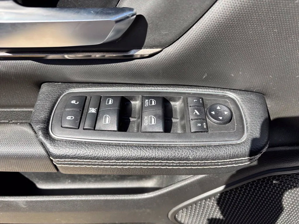 Used 2019 RAM 1500 Sport w/ Level 2 Equipment Group AWD/4WD image 23