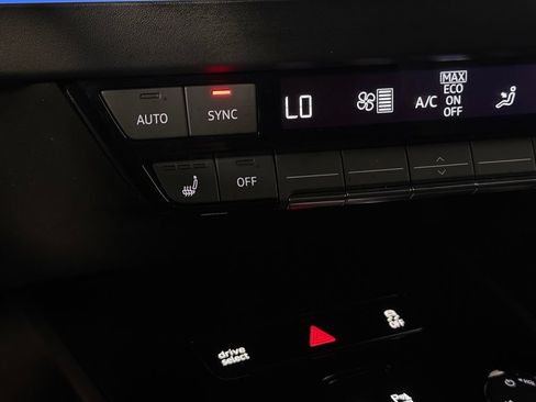 Used 2024 Audi Q4 e-tron Prestige w/ Black Optic Package AWD/4WD image 19