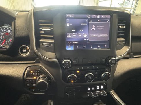 Used 2022 RAM 1500 Big Horn AWD/4WD image 30